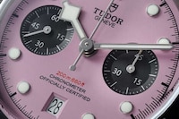 Posh Pink-Hued Timepieces Image 3