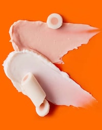 Brightening Eye Serum Sticks Image 4