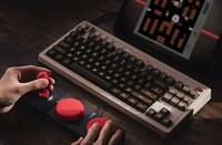 80s Computer-Inspired Keyboards Image 4