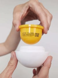 Gel-Cream Collagen Moisturizers Image 1