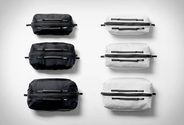 Off-Grid Traveler Packing Cubes