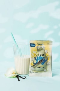 Instant Yogurt Smoothies Image 3