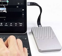 Magnetic Smartphone Storage Drives Image 2