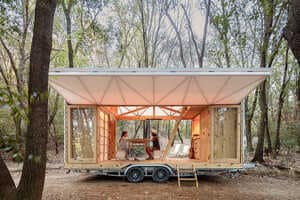 Contemporary Sustainable Mobile Homes Article Thubnail