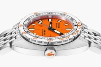 Ultra-Compact Diver Timepieces Image 3