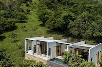 Nature-Leveraging Home Designs Image 2