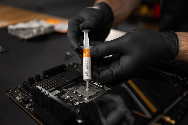 High-Performance Thermal Pastes