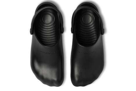 Luxurious Stealthy Fashion Mules