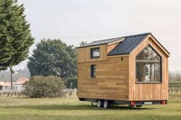 Cedar Finished Portable Houses Image 3