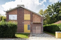 Glazed Belgian Home Renovations