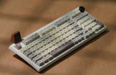 Mini-Display Retro Mechanical Keyboards