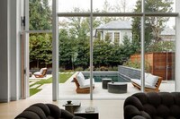 History-Honoring Dynamic Bright Homes Image 4