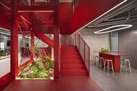 Contemporary interactive workspaces Image 4