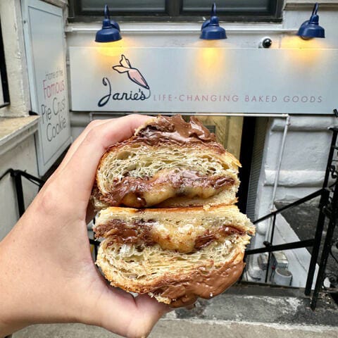 NYC-Based Crookie Bakeries