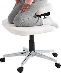 Cross-Legged Fidget Chairs Image 2