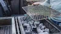 Suitcase-Style Portable Grills Image 3