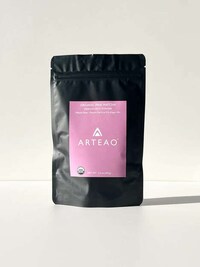 Pink Matcha Beverages Image 2