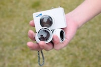 Micro-Sized Mirrorless Cameras Image 3