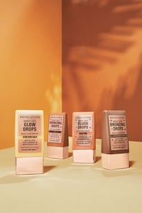 Illuminating Multipurpose Makeup Image 1