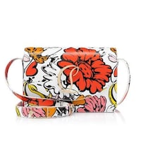 Stunning Japanese Art-Inspired Footwear Image 2