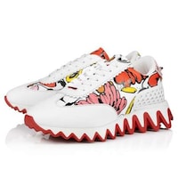 Stunning Japanese Art-Inspired Footwear Image 3