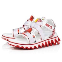Stunning Japanese Art-Inspired Footwear Image 4