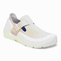 Trail-Ready Clog Styles Image 2