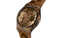 Bronzed Statue-Inspired Timepieces Image 3