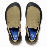 Rugged Hybrid Trail Clogs Image 3