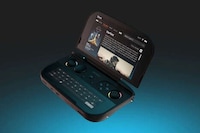 Customizable Mobile Gaming Consoles Image 4
