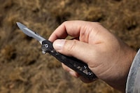 Titanium Tactical Pocket Knives Image 1
