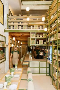 Fast-Casual Industrial Style Restaurants Image 2