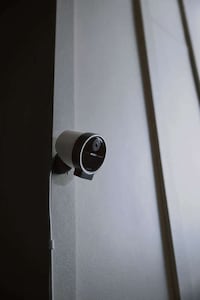 Live-Monitored Outdoor Cameras Image 1