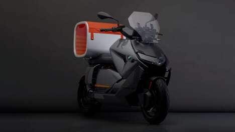 Motorcycle-Friendly Pet Carriers