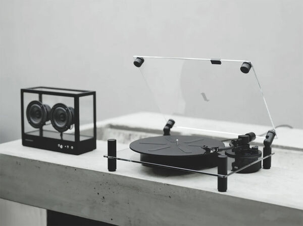Sleek Minimal Clear Turntables