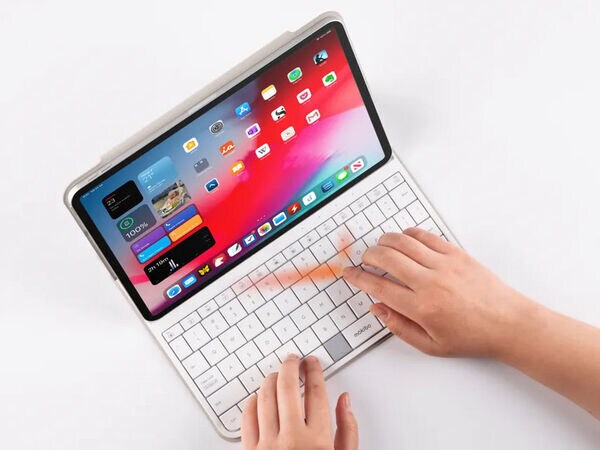 Sleek Compact Keyboard Designs