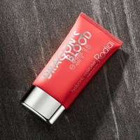 Lightweight Daily Moisturizers Image 1