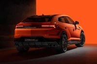 Luxury Italian PHEVs Image 3