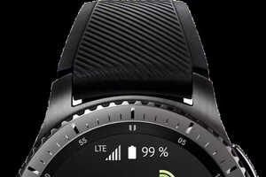 Fall-Detecting Smart Watches: The MobileHelp Smart is Always Connected ...