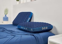 Triple-Layer Cooling Pillows Image 1