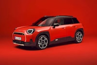 All-Electric Tiny Crossover Cars Image 1