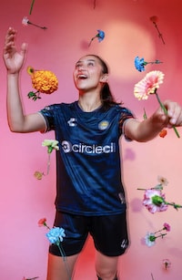 Vibrant Women's Athlete Kits