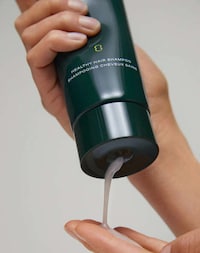 High-Performance Everyday Haircare Image 4