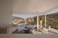 Dynamic Volume Hillside Houses