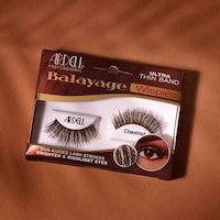Balayage-Inspired False Lashes Image 1