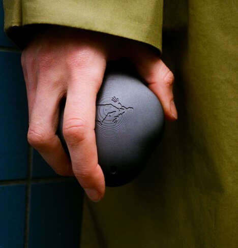 Screen-Free Wandering Navigation