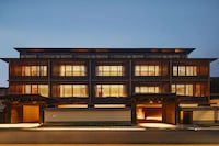 Refined Japanese Serene Homes Image 3