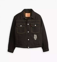 Co-Branded Californian Streetwear Image 1