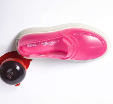 Bubblegum-Scented Jelly-Like Loafers