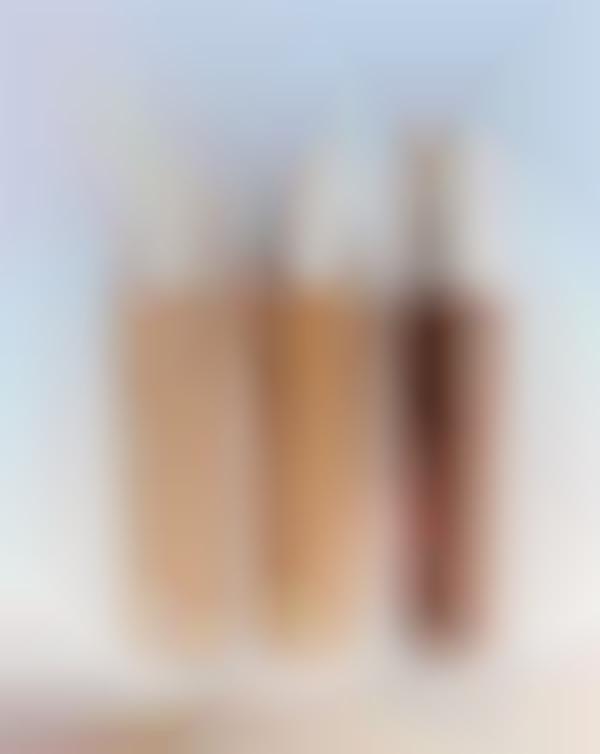 Hydrating Longwear Foundations
